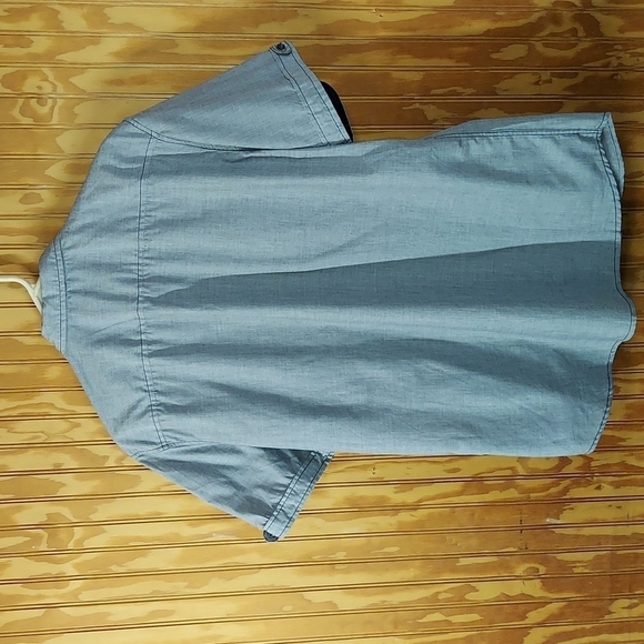 Marc Ecko cut & sew button up - Picture 5 of 5